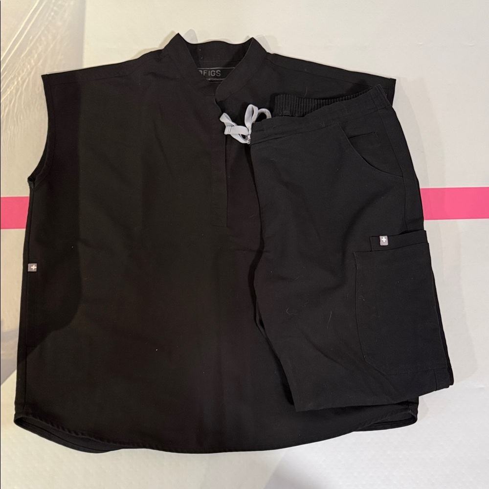 Figs black scrub set
